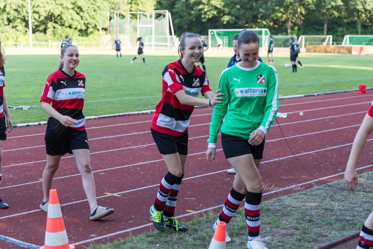 Bild 102 - Loewinnen Cup